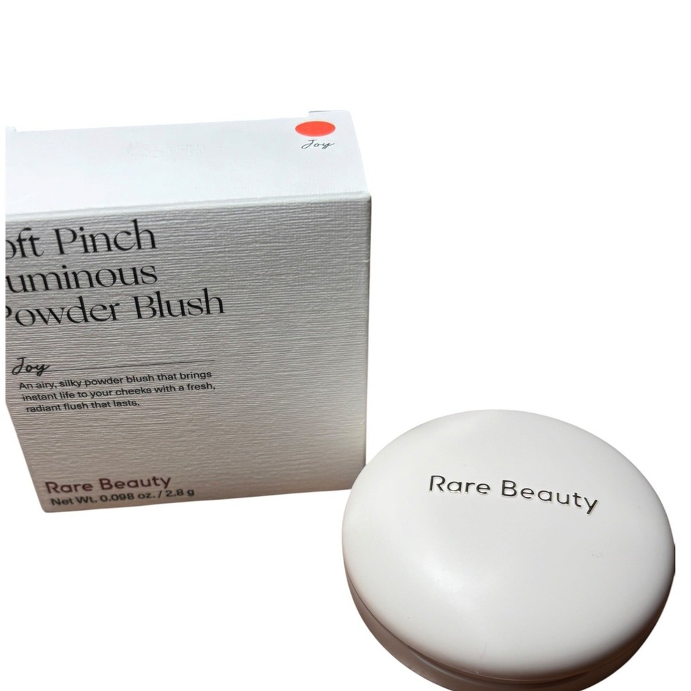 Rare Beauty Soft Pinch Luminous Powder Blush Joy Peach Pink Shimmer New in Box - Picture 3 of 5